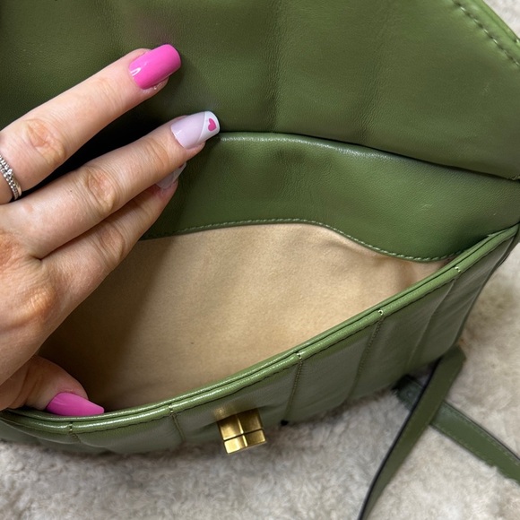 Tory Burch Olive Green Quilted Crossbody Bag - Picture 12 of 16